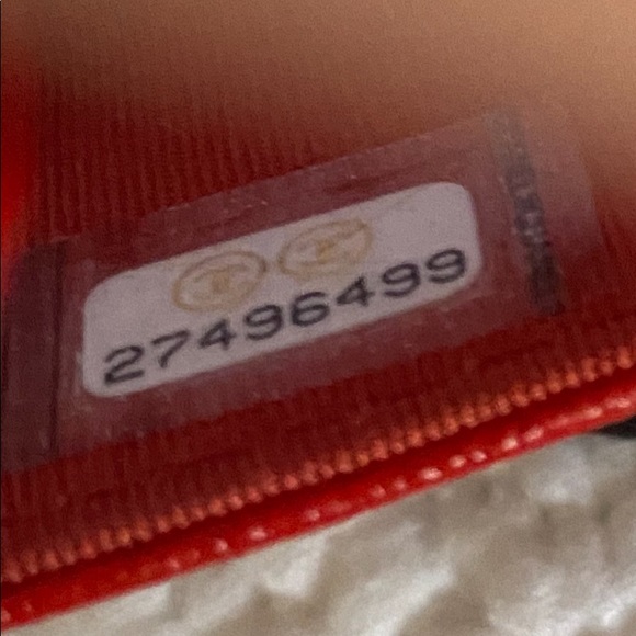 New Chanel 19p Red Woc Crossbody GHW Wallet Clutch - Picture 8 of 10